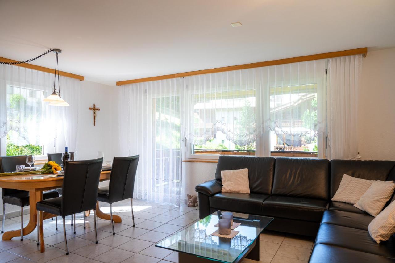 Sunnaeplaetzli- Aprt. 4P Matterhorn View/Wifi Apartment Zermatt Bagian luar foto