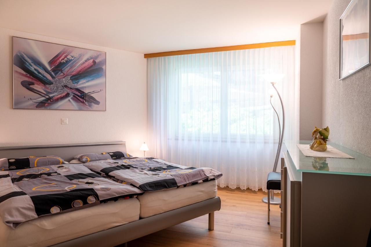Sunnaeplaetzli- Aprt. 4P Matterhorn View/Wifi Apartment Zermatt Bagian luar foto